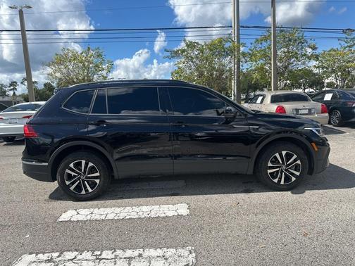 2023 Volkswagen Tiguan 2.0T S