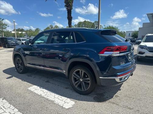 2020 Volkswagen Atlas Cross Sport 3.6L V6 SE w/Technology R-Line