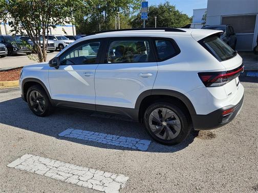 2025 Volkswagen Taos 1.5T S