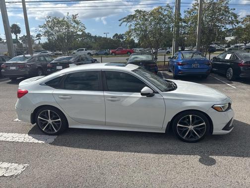 2022 Honda Civic Touring