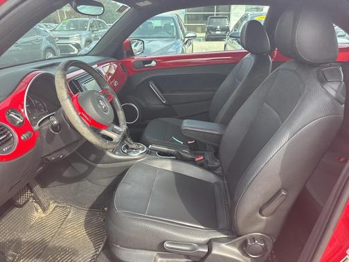 2012 Volkswagen Beetle 2.5L