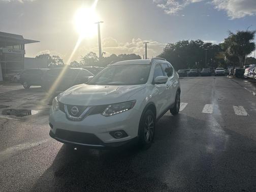 2015 Nissan Rogue SL