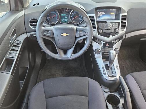 2015 Chevrolet Cruze 1LT