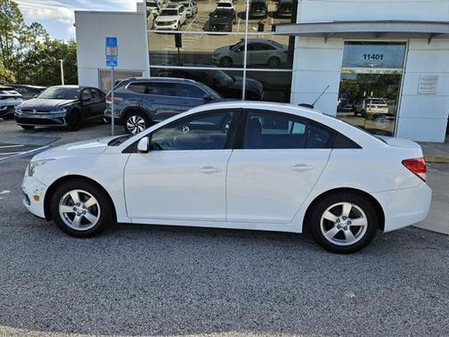 2015 Chevrolet Cruze 1LT