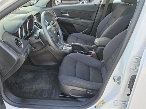 2015 Chevrolet Cruze 1LT