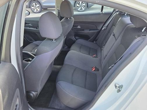 2015 Chevrolet Cruze 1LT