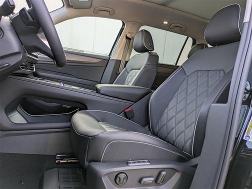 2026 Volkswagen Atlas 2.0T SEL Premium R-Line 4MOTION