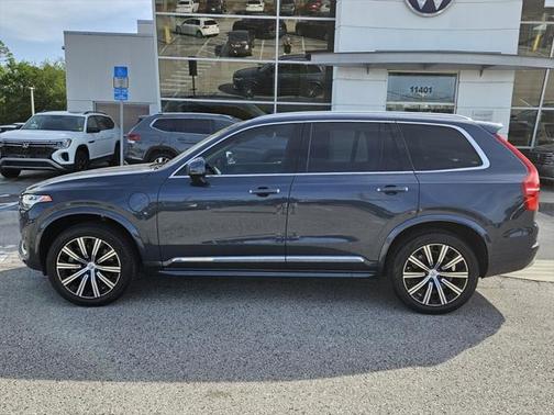 2022 Volvo XC90 Recharge Plug-In Hybrid T8 Inscription 6 Passenger