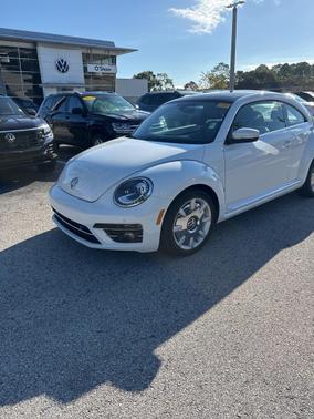 2019 Volkswagen Beetle 2.0T SE