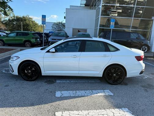 2026 Volkswagen Jetta 1.4T SE