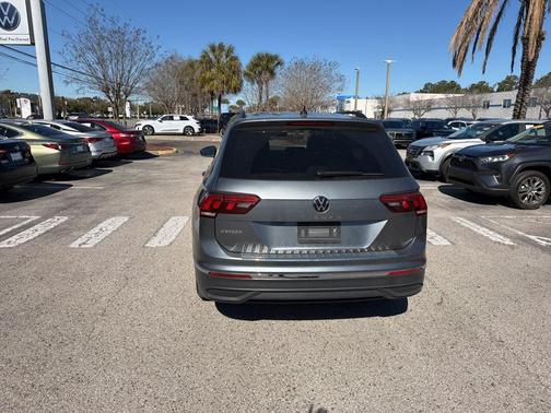 2024 Volkswagen Tiguan 2.0T S