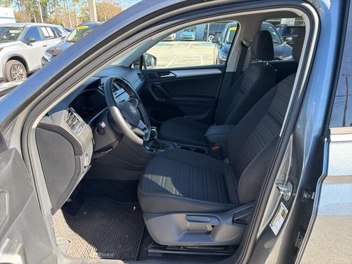 2024 Volkswagen Tiguan 2.0T S