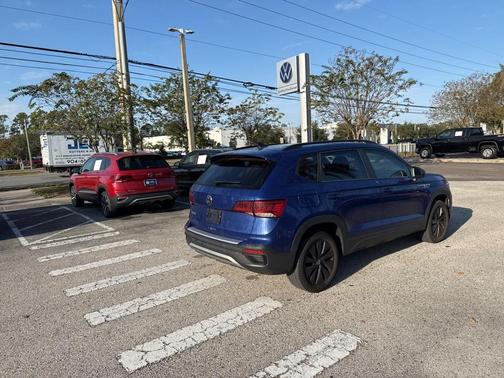 2023 Volkswagen Taos 1.5T S