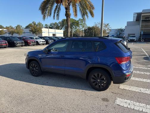 2023 Volkswagen Taos 1.5T S