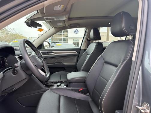 2023 Volkswagen Atlas 3.6L SEL