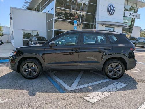 Deep Black Pearl 2026 Volkswagen Taos S