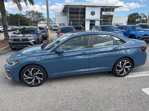 2025 Volkswagen Jetta 1.5T SEL