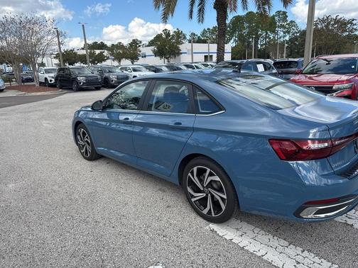 2025 Volkswagen Jetta 1.5T SEL