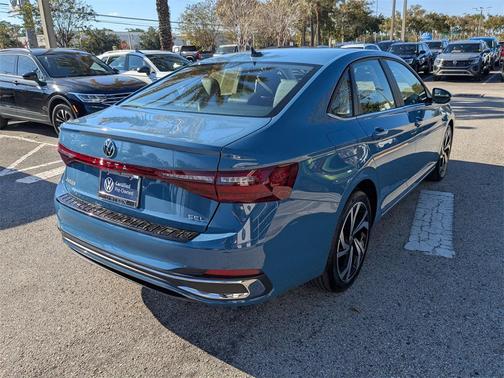 2025 Volkswagen Jetta 1.5T SEL