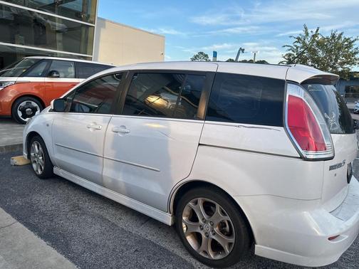 2009 Mazda Mazda5 Sport