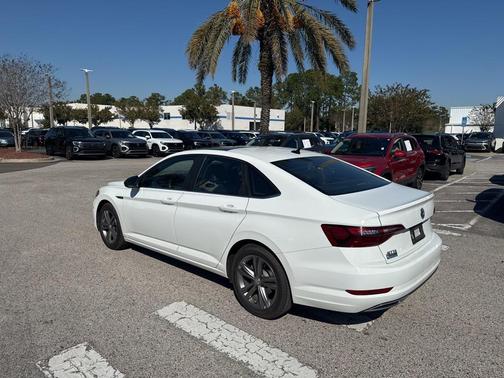 2020 Volkswagen Jetta 1.4T R-Line