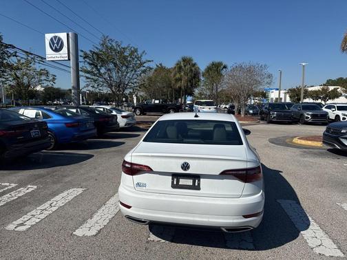 2020 Volkswagen Jetta 1.4T R-Line