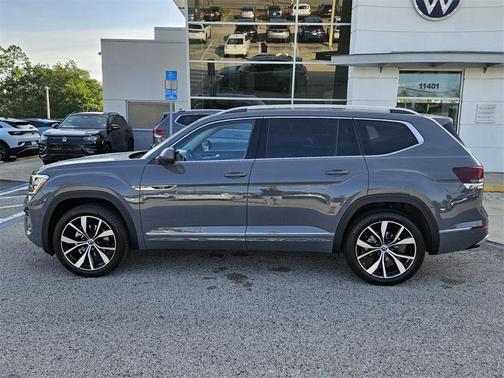 2025 Volkswagen Atlas 2.0T SEL Premium R-Line 4MOTION