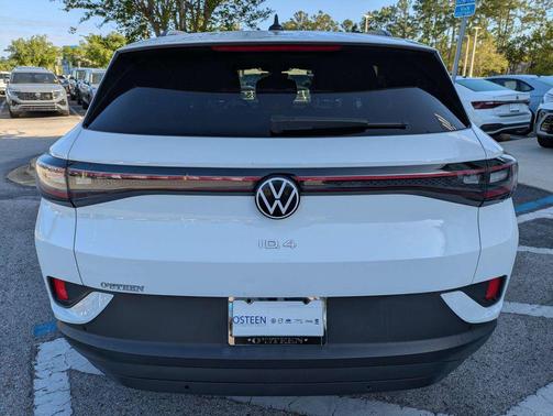 Pure White 2023 Volkswagen ID.4 Pro