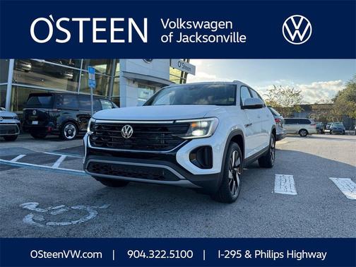 2026 Volkswagen Atlas Cross Sport 2.0T SE w/Technology