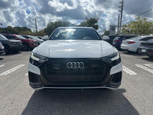 2023 Audi Q8 55 Prestige
