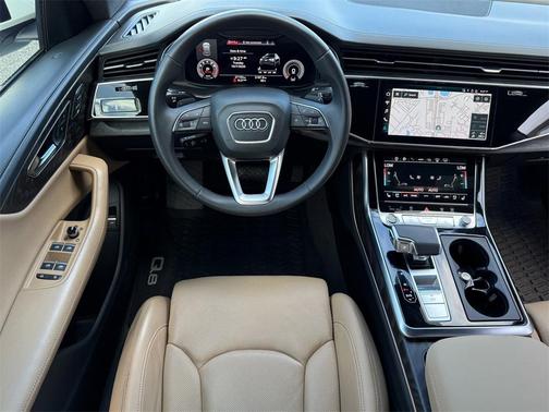 2023 Audi Q8 55 Prestige