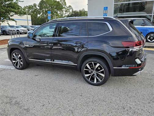 2026 Volkswagen Atlas 2.0T SEL Premium R-Line 4MOTION