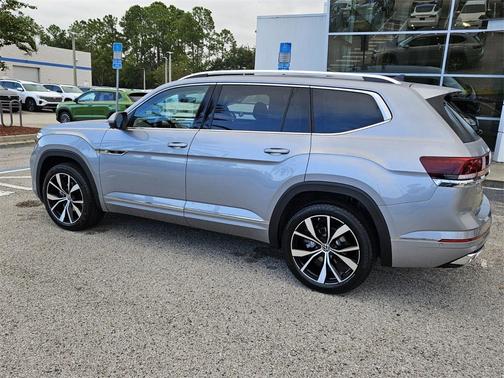 2026 Volkswagen Atlas 2.0T SEL Premium R-Line 4MOTION