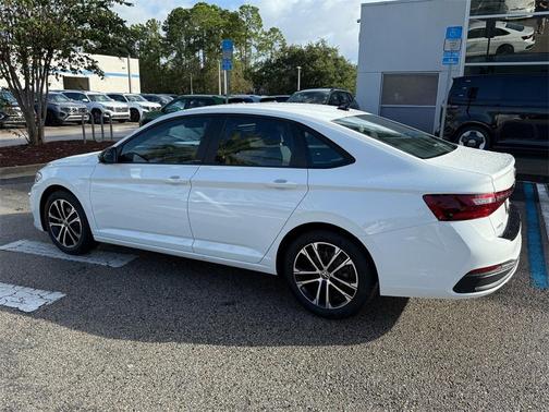 2025 Volkswagen Jetta 1.5T Sport