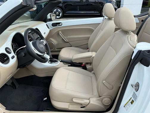 2019 Volkswagen Beetle 2.0T S