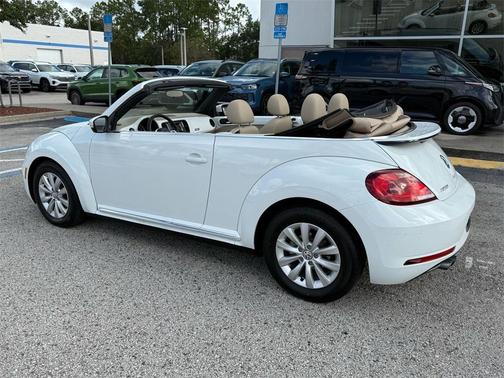 2019 Volkswagen Beetle 2.0T S