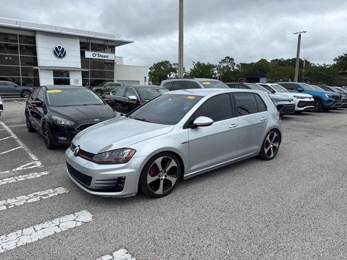 Reflex Silver Metallic 2015 Volkswagen Golf GTI 2.0T S 4-Door