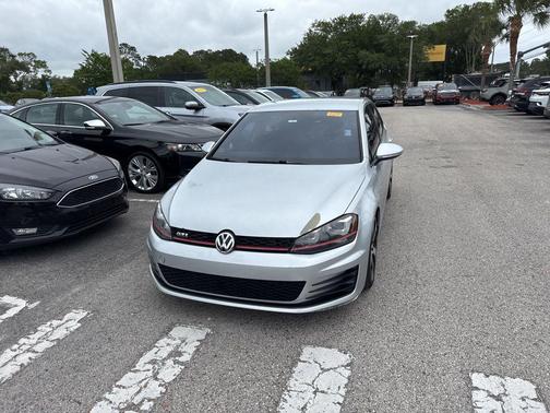 Reflex Silver Metallic 2015 Volkswagen Golf GTI 2.0T S 4-Door