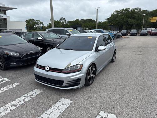 Reflex Silver Metallic 2015 Volkswagen Golf GTI 2.0T S 4-Door