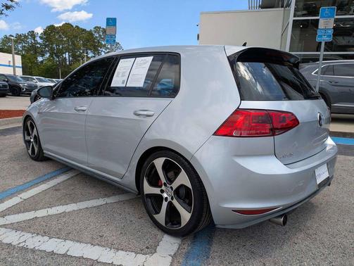 Reflex Silver Metallic 2015 Volkswagen Golf GTI 2.0T S 4-Door