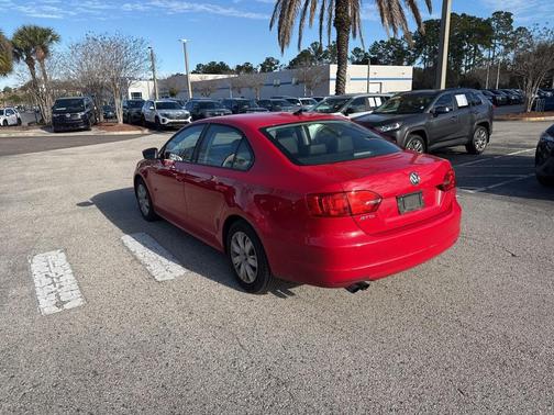 2014 Volkswagen Jetta Auto SE