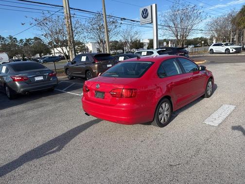 2014 Volkswagen Jetta Auto SE
