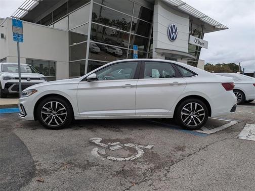 2026 Volkswagen Jetta 1.4T SE
