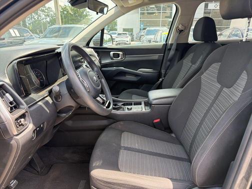 Gravity Grey 2021 Kia Sorento LX