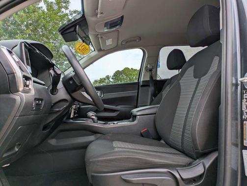 Gravity Grey 2021 Kia Sorento LX