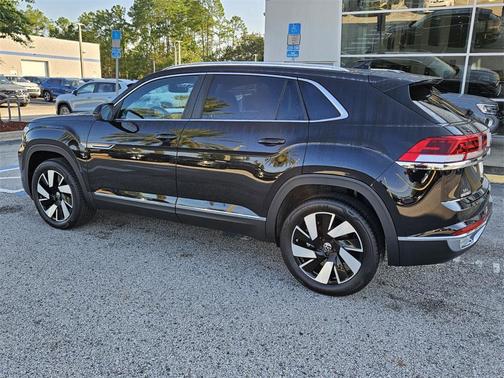 2026 Volkswagen Atlas Cross Sport 2.0T SEL