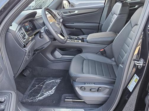 2026 Volkswagen Atlas Cross Sport 2.0T SEL