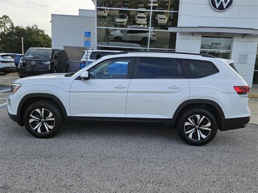 2026 Volkswagen Atlas 2.0T SE