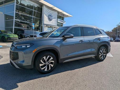 2025 Volkswagen Tiguan 2.0T S