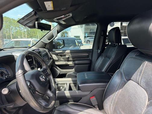 Granite Crystal Metallic Clearcoat 2021 RAM 1500 Limited